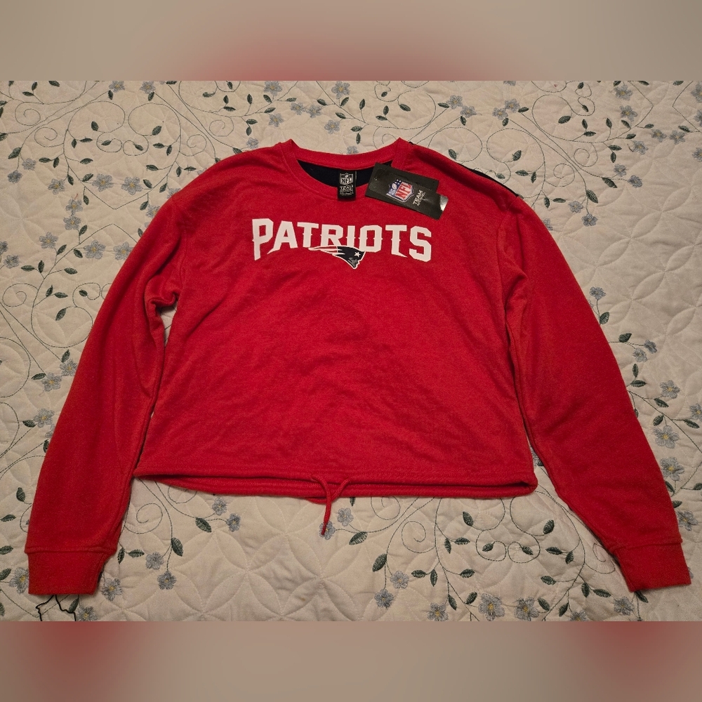 NFL New England Red Patriots Team Apparel (New w/ tags) size L
